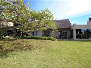 3 Bed House in Keurbooms River