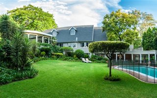 1 Bedroom Garden Cottage in Hurlingham