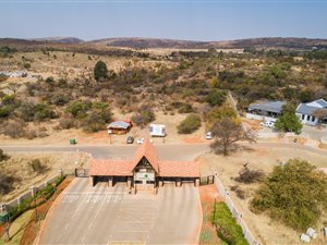 2415 m² Land available in Roodeplaat