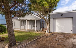3 Bedroom House in Kommetjie