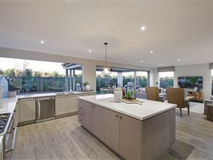 4 Bed House in Weltevreden Hills Estate