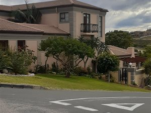 3 Bed House in Menkenkop