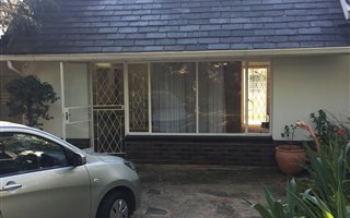 2 Bedroom Garden Cottage in Honey Hill