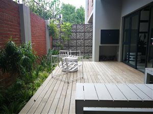 3 Bed Townhouse in Menlo Park
