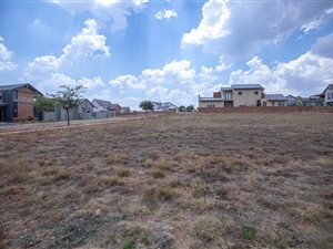 814 m² Land available in The Hills