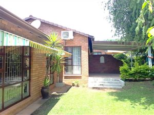 2 Bedroom Simplex in Montrose