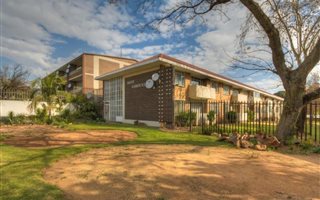 2 Bedroom Apartment in Savoy Estate