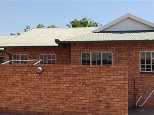 3 Bed Townhouse in Middelburg South