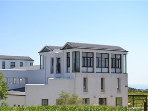 2 Bed Penthouse in Hilton