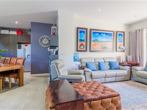 2 Bed Townhouse in Menlo Park