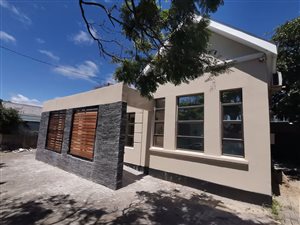 388 m² Office Space in Southernwood