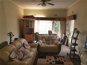 3 Bed House in Bosmont