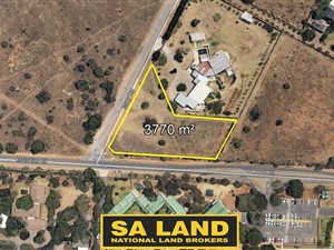 3770 m² Land available in Poortview