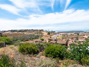 857 m² Land available in Menkenkop