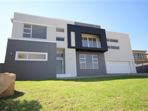 6 Bed Townhouse in Fourways