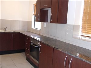 2 Bedroom Apartment in Jackal Creek Golf Estate
