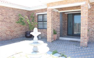 4 Bedroom House in Rouxville