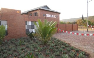 0.5 Bedroom Apartment in Rietfontein