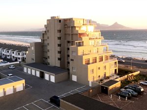 2 Bed Apartment in Blouberg