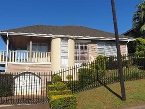 3 Bed House in Bombay Heights
