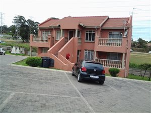 2 Bed Apartment in Rembrandt Park