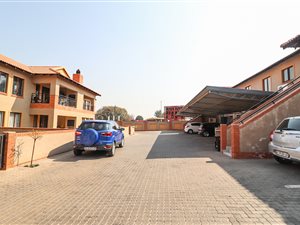 2 Bed Apartment in Kenleaf