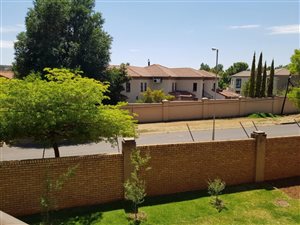 3 Bed Townhouse in Boardwalk Villas