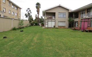 2 Bedroom Apartment in George South