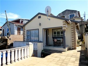 3 Bed House in Newlands West