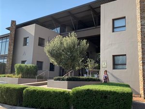611 m² Commercial space in Broadacres