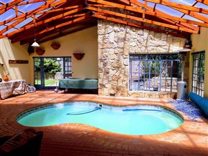 8 Bed House in Clarens