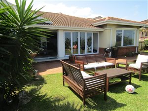 4 Bed House in Beverley Hills Estate