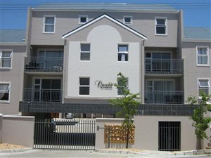 3 Bed Apartment in Paarl