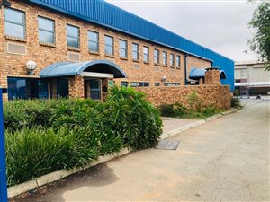 1193 m² Industrial space in Stormill