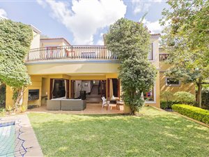4 Bed House in Dainfern Ridge