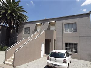 72 m² Commercial space in Northcliff