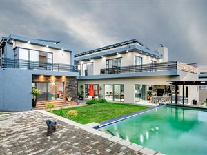 5 Bed House in Meyersdal Nature Estate