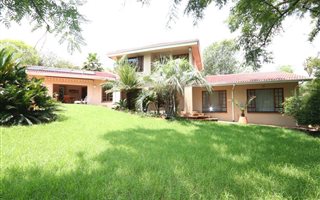 5 Bedroom House in Gallo Manor