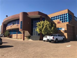 2271 m² Industrial space in Glen Austin