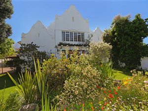 5 Bed House in Rosebank