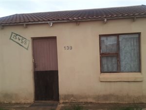 2 Bed House in Kwadwesi