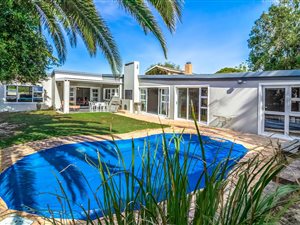 5 Bed House in Door de Kraal