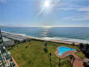 2 Bed Apartment in Diaz Beach
