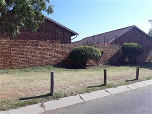 3 Bed Townhouse in Ivory Park