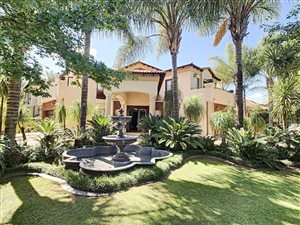 5 Bed House in Boardwalk Manor