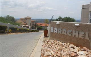 3 Bedroom Townhouse in Constantia Kloof