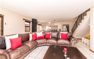 3 Bedroom Townhouse in Bronberg