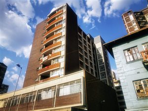 94 Bed Apartment in Joubert Park