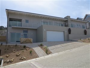 4 Bed House in Somerset West Central