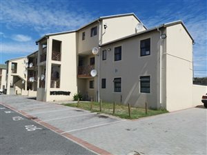 2 Bed Apartment in Retreat